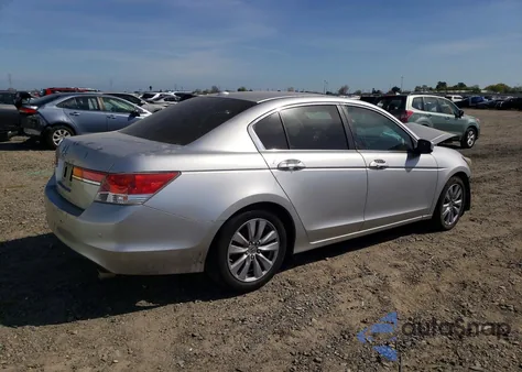 2011 Honda Accord Exl from USA, damaged, VIN 1HGCP2F88BA026944